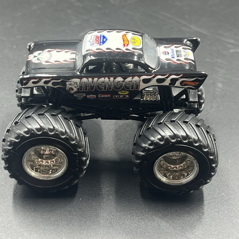 1957 Chevy 1:64‎ Avenger Hot Wheels Monster Truck Black W/White Flames